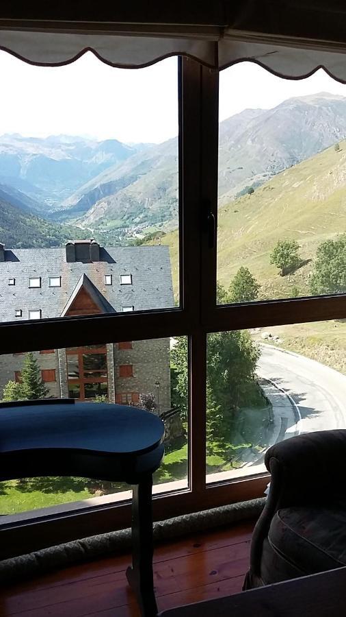 Apartamentos Tanau Baqueira Beret Exteriér fotografie